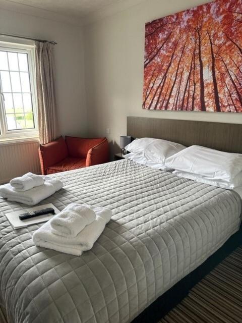 ווסט רנטון The Dormy House Hotel מראה חיצוני תמונה